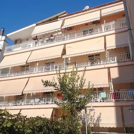 Vienni 3* Paralía
