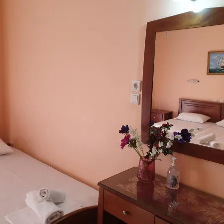 Vienni 3* Paralía