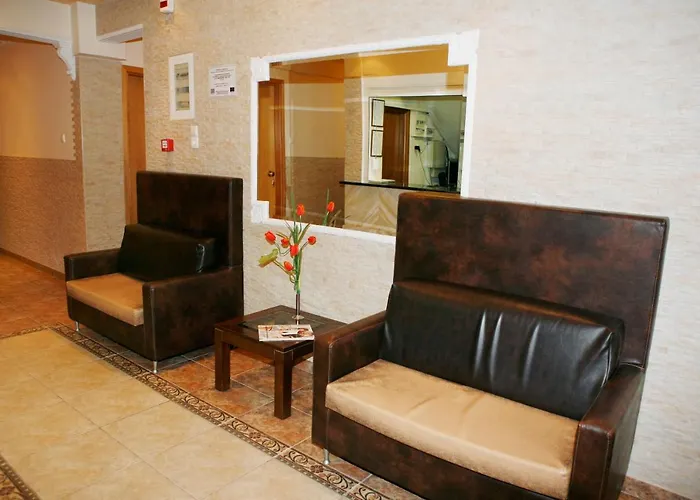 Vienni Aparthotel 3*